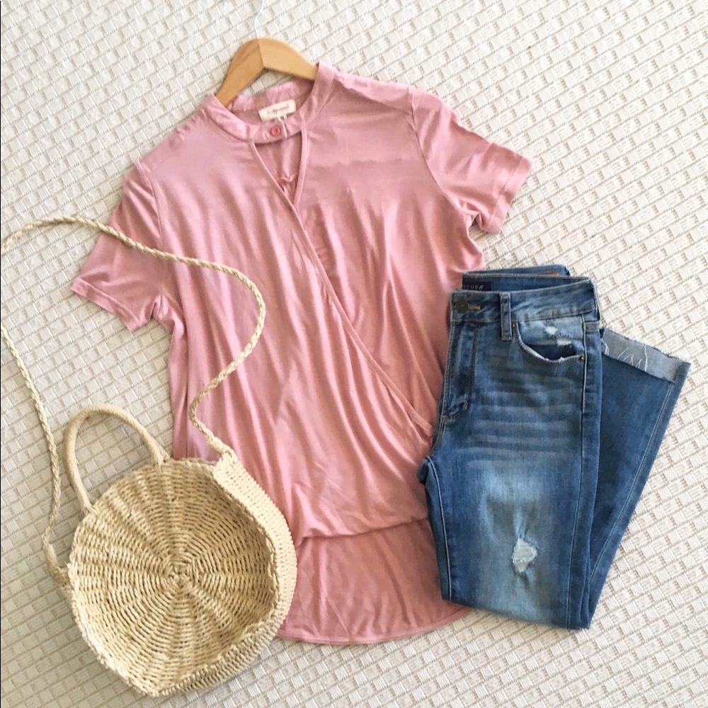 Pink Keyhole Top
